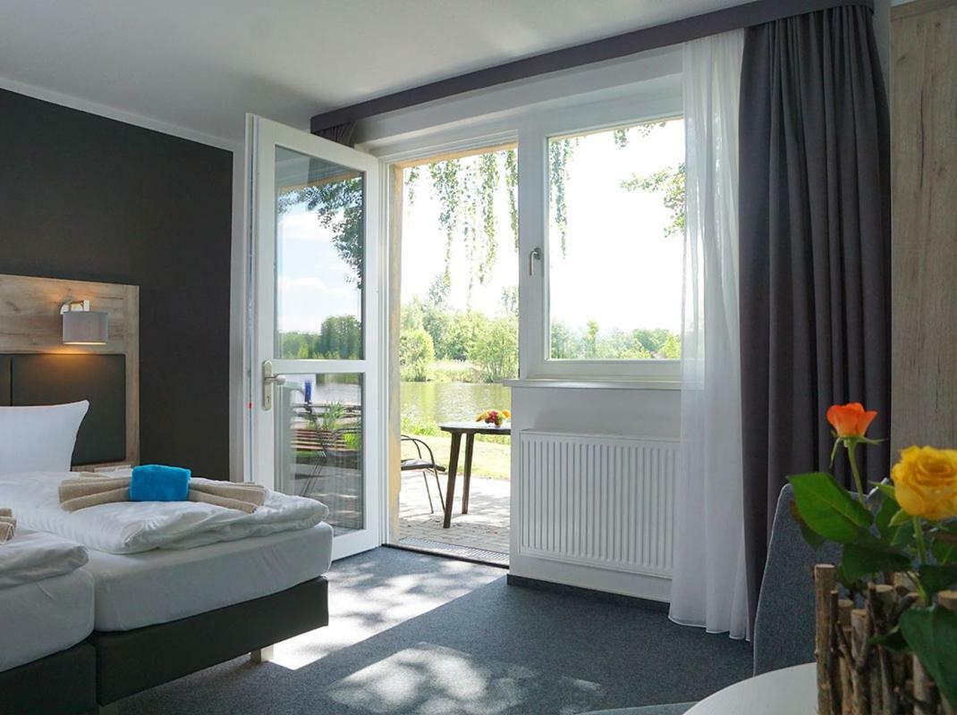 Hotel Boootshaus - Am Spreeufer Beeskow Exteriér fotografie